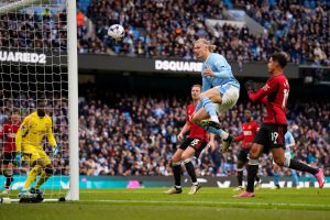 Gary Lineker slams Erling Haaland for ‘worst miss I’ve ever seen at this level’ during Man City vs Man Utd