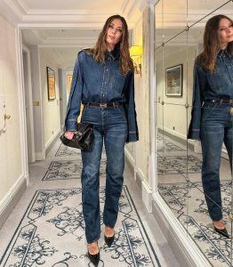 World’s sexiest tennis star is unrecognisable in bold all-denim outfit as fans say ‘love the new look’