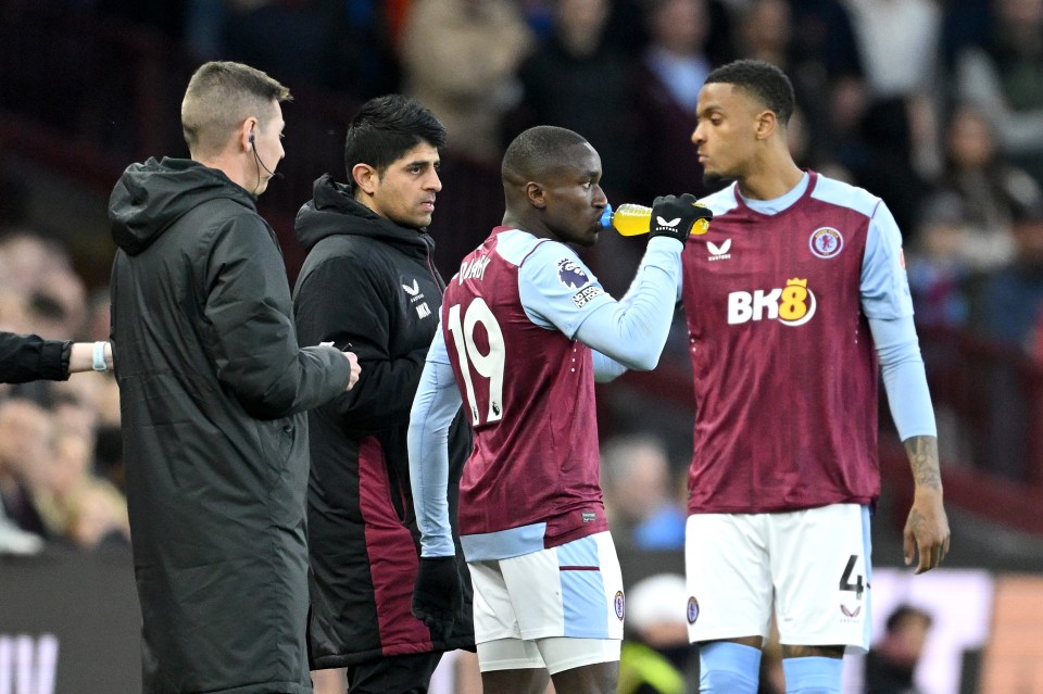 Aston Villa vs Wolves clash stopped as stars including goalscorer Diaby break their fast for Ramadan