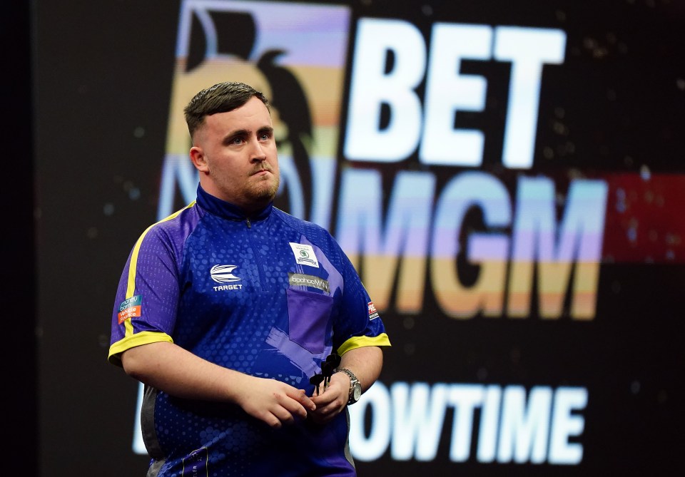 Luke Litter LOSES semi-final after missing first EIGHT doubles as sensational Luke Humphries wins Premier League Darts