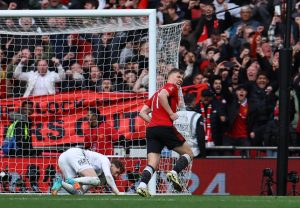 Man Utd ratings: Bruno Fernandes puts in captain’s performance but Mainoo struggles to dominate vs Championship side