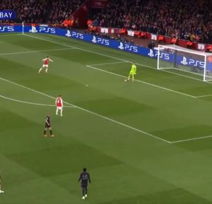 Fans gasp ‘bro is so confident’ after spotting Manuel Neuer’s unnecessary skill vs Arsenal – and it helped set up GOAL