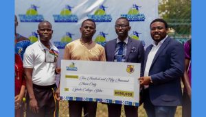 Foundation supports tennis development at Igbobi College