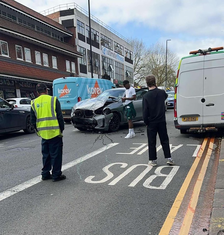 Premier League star in SUV crash just HOURS before Europa League crunch match