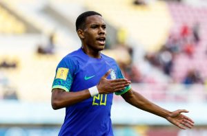 Chelsea given massive boost in £65m transfer pursuit of Brazil wonderkid dubbed ‘Messinho’ as Barcelona pull out of race