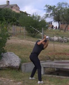 Jordan Spieth ‘goes full Happy Gilmore’ sending fans into meltdown with nightmare shot at Valero Texas Open