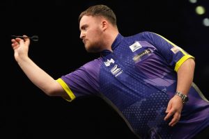 Sky Sports commentator spots Luke Littler made major change ahead of crucial Premier League darts clash