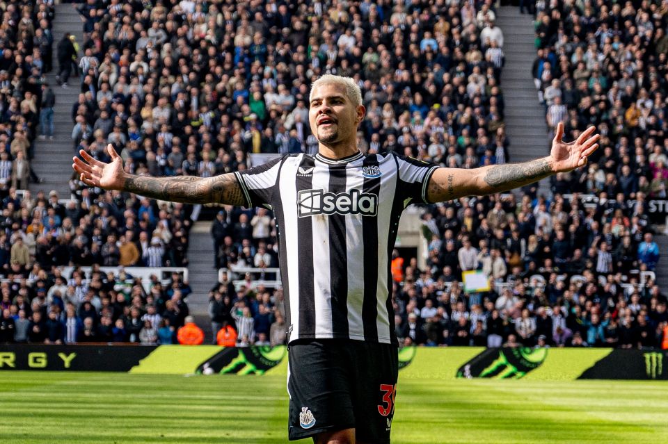 ‘I wanted to cry’ – Bruno Guimaraes reveals reaction to incredible gesture by Newcastle fans amid transfer exit rumours