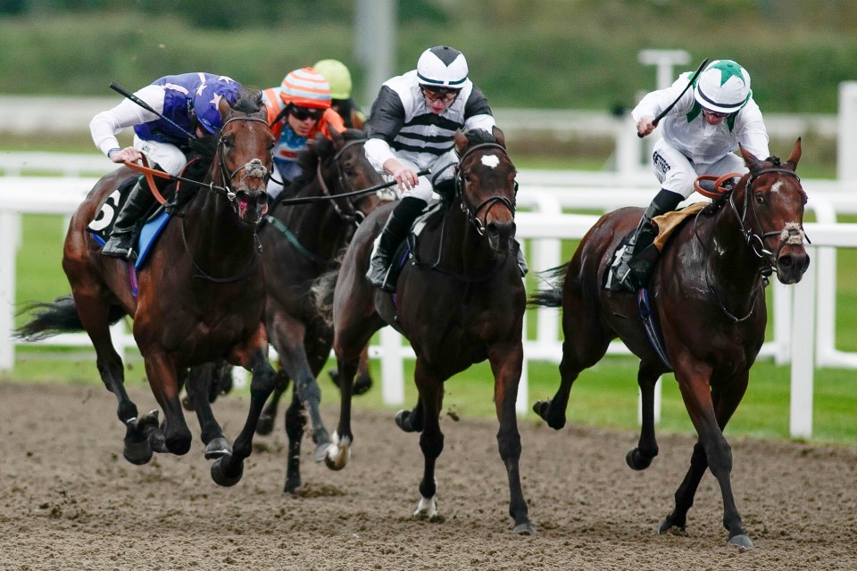 British racecourse to make history with earliest ever start time – and 8.30am cocktails – on Grand National day