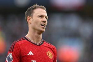 Jonny Evans reveals incredible phone call that saw him go from unemployed to on verge of winning FA Cup with Man Utd