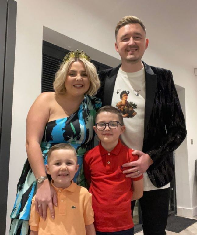 Who is Kyren Wilson’s wife Sophie and how many children do the couple have?