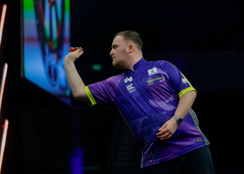 Luke Littler makes major change at Premier League Darts that fans say is ‘about to cause a riot’