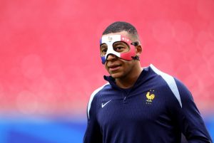 Kylian Mbappe trains in mask for first time as France boss issues major broken nose update ahead of Netherlands clash