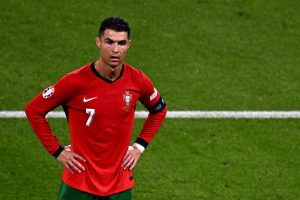 ‘If this was ten years ago…’ – Stuart Pearce reveals major Cristiano Ronaldo concern as Portugal struggle to win