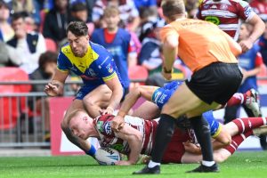 Zach Eckersley follows Kevin Sinfield at Wembley as RL remembers Rob Burrow