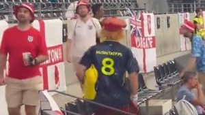 England fan’s brutal forfeit for finishing last in fantasy football league as viewers say ‘that is genius’