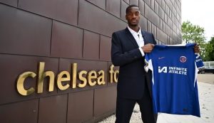 Adarabioyo joins Chelsea on a four-year deal