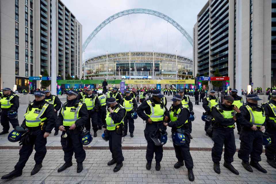 More than 50 arrested as fans storm Wembley & clash with cops during Champions League final despite £5m ‘ring of steel’