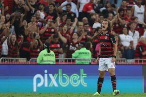 Fans reckon David Luiz, 37, is Benjamin Button as youthful-looking ace celebrates sending side top with 97th-min winner