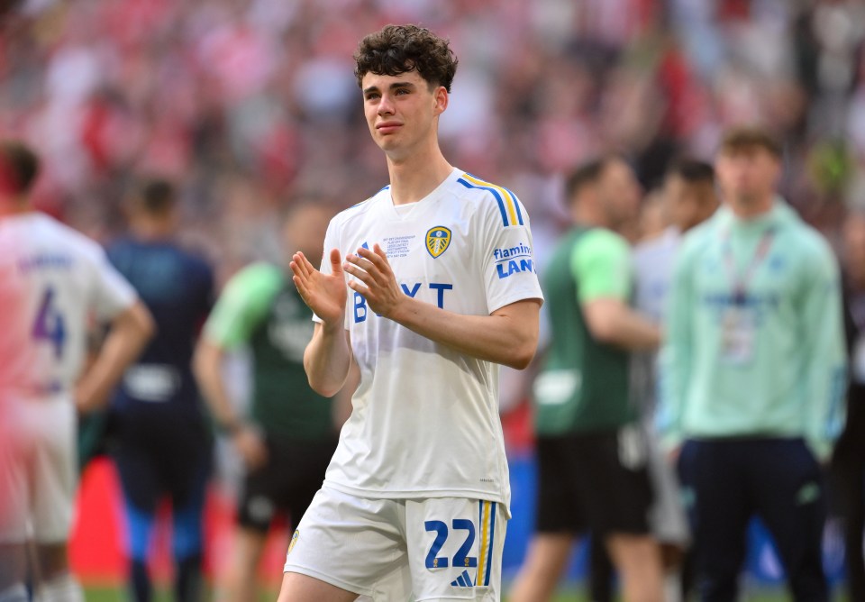 Archie Gray’s Brentford transfer breaks down AFTER medical as Leeds reject offer at last minute