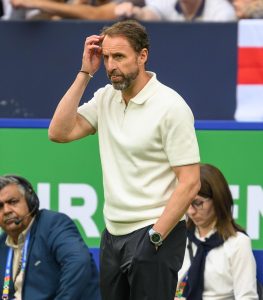 Pundits stunned at lack of England half-time changes as ‘sack Gareth Southgate’ trends on X during Slovakia clash