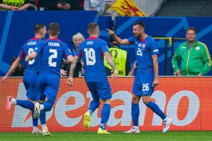 Watch Slovakia score from genius ‘fake’ throw-in at Euro 2024 with rival opposition left bamboozled