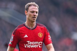 Man Utd ‘hoping to convince Jonny Evans to stay as tighter-than-usual transfer budget is revealed’