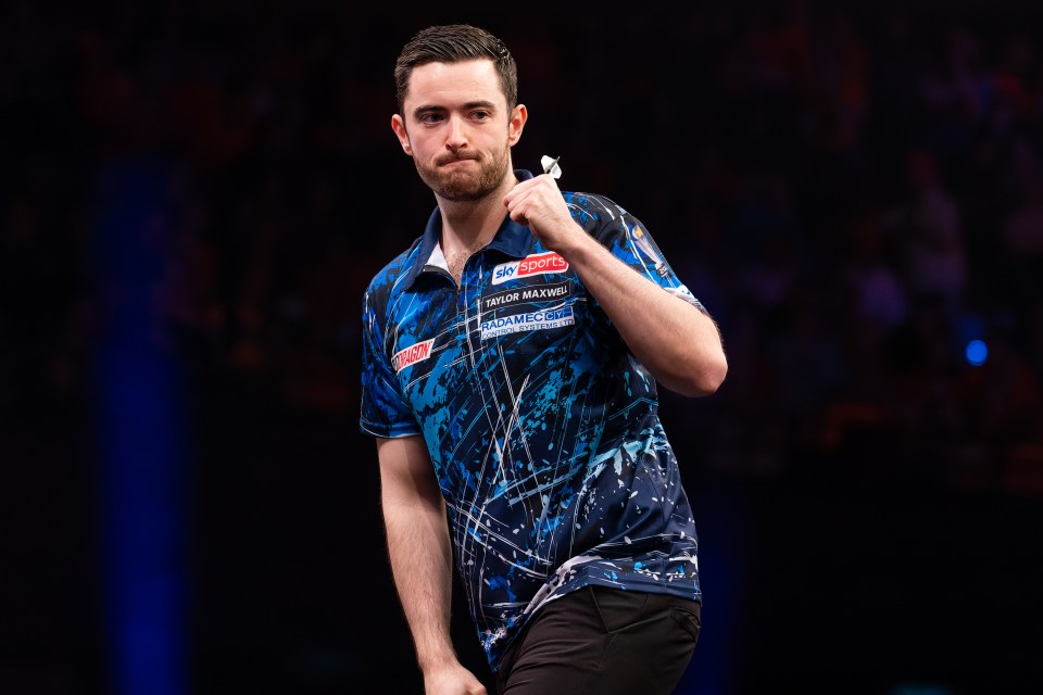 Luke Humphries reveals retirement date after darts rival Luke Littler hinted he could quit by 27