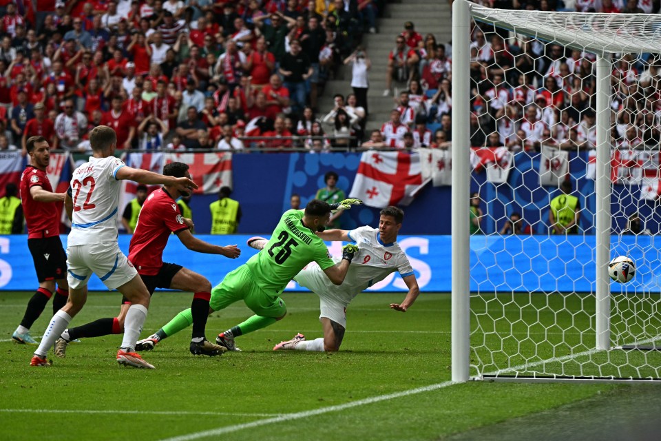 Georgia 1 Czech Republic 1: Both nations on brink of Euro 2024 group stage KO after unwanted stalemate