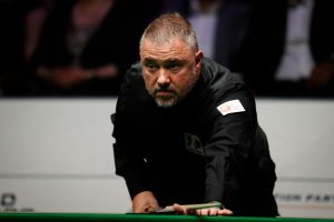 Snooker legend Stephen Hendry makes shock retirement announcement three years after making big comeback