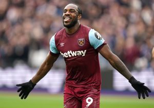 Nottingham Forest line up stunning transfer swoop for Michail Antonio as West Ham plan summer clearout