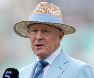 England legend Sir Geoffrey Boycott rushed to hospital and ‘can’t eat or drink’ after setback in cancer surgery recovery