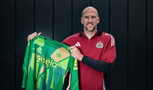 Newcastle sign former Premier League keeper, 37, in free transfer after contract expired at League One club