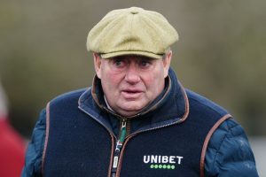 Fury as investigation into ‘Acid Man’ who threatened ten trainers including Nicky Henderson is dropped by police
