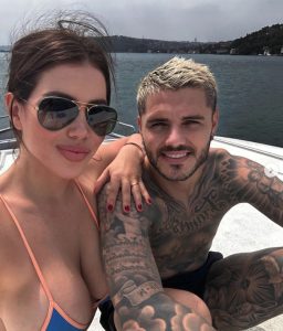 Mauro Icardi’s estranged wife Wanda Nara shows off sunburned boobs in topless snap