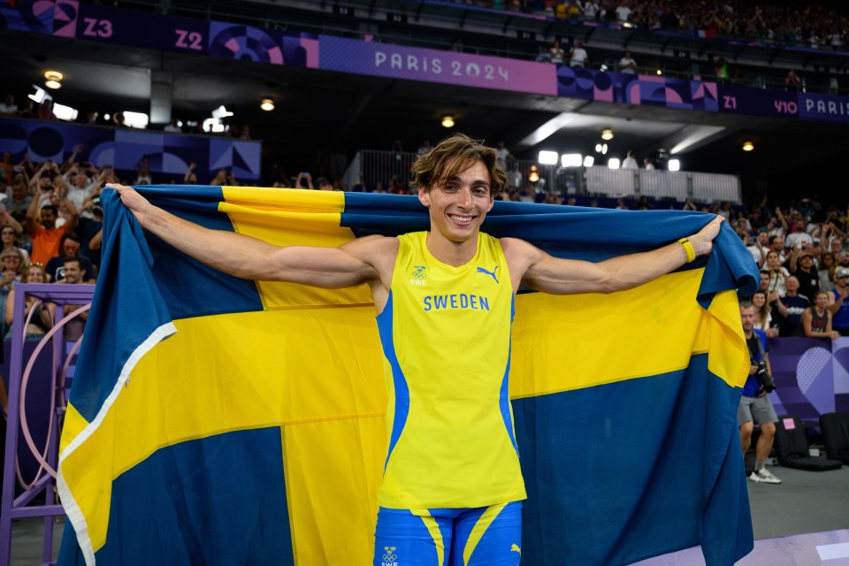 Armand Duplantis beats pole vault world record for a NINTH time at Olympics 2024… before ‘very iconic’ celebration