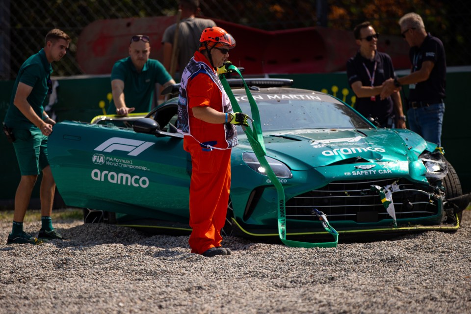 F1 chaos as safety car CRASHES during test laps in never-before-seen accident at Italian Grand Prix