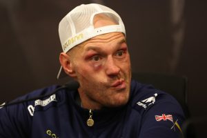 Bookies make Tyson Fury’s first horse a no-hoper on debut putting her in at 100-1… with Gypsy King to watch in person