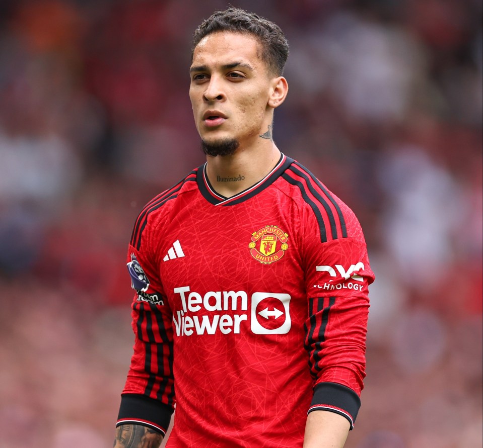 Man Utd looking to offload Antony with £86m flop keen on exit after losing place in team