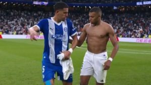 LaLiga star brutally hooked at the break vs Real Madrid after asking for Kylian Mbappe’s shirt at HALF-TIME