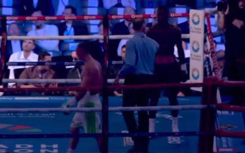 Fight STOPPED as lights go out at Wembley during undercard before Anthony Joshua vs Daniel Dubois title bout