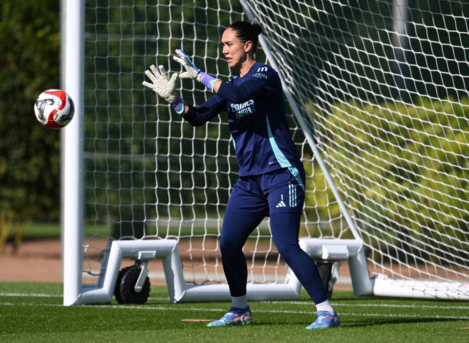 Manuela Zinsberger urges Arsenal to overcome ‘hard hit’ in Women’s Champions League battle with BK Hacken