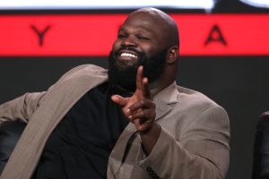 Why is Mark Henry dead trending?