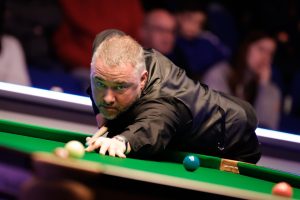 World Seniors Snooker 900 LIVE RESULTS: Latest updates as Stephen Hendry, Jimmy White and Ken Doherty eye glory