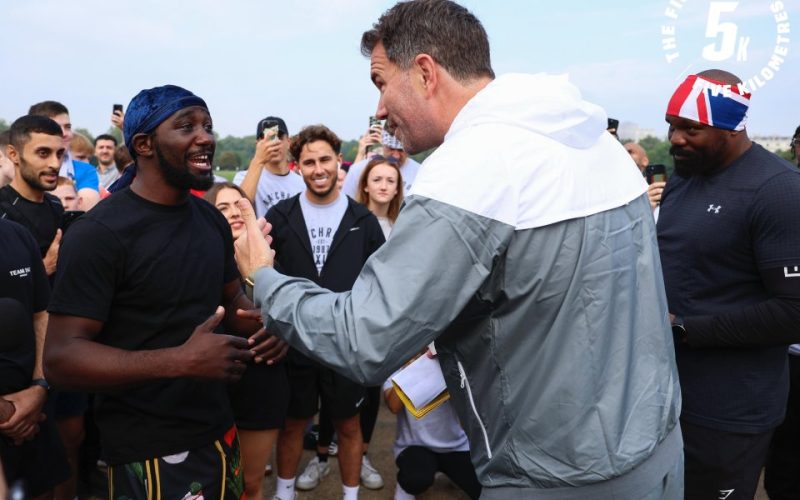 Boxing legend spotted in Hyde Park as Eddie Hearn runs with hundreds of people before Anthony Joshua vs Daniel Dubois