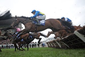 Free tickets to the races worth £300 including the jumps season opener… only with Members Enclosure