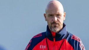 Ten Hag slams media for spreading lies about his future