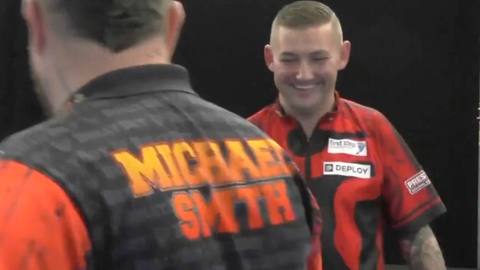 ‘I can’t tell you that’, says ref leaving Nathan Aspinall in stitches after darts star asks bizarre question