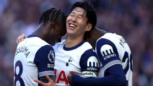 Tottenham thrash West Ham 4-1 in North London derby