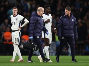 Arsenal suffer major injury blow as Bukayo Saka limps off for England just minutes into second half against Greece